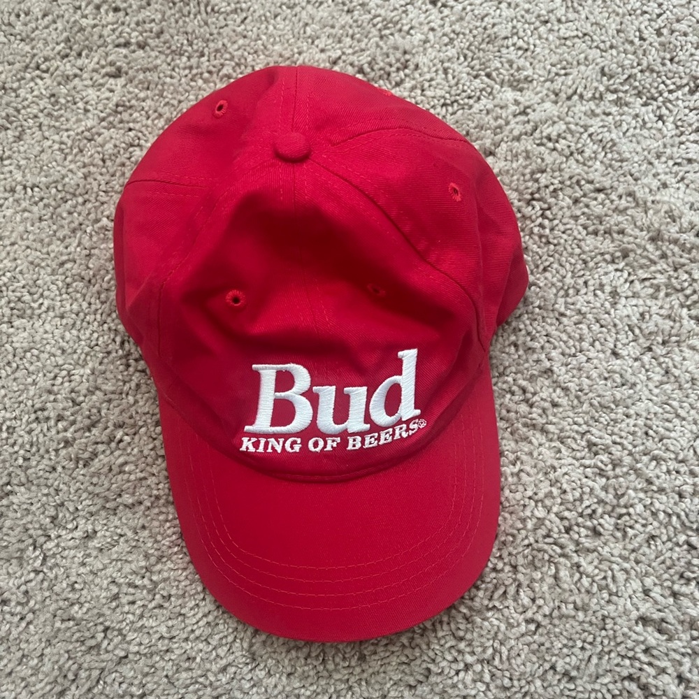 Budweiser hat - Picture 2 of 2